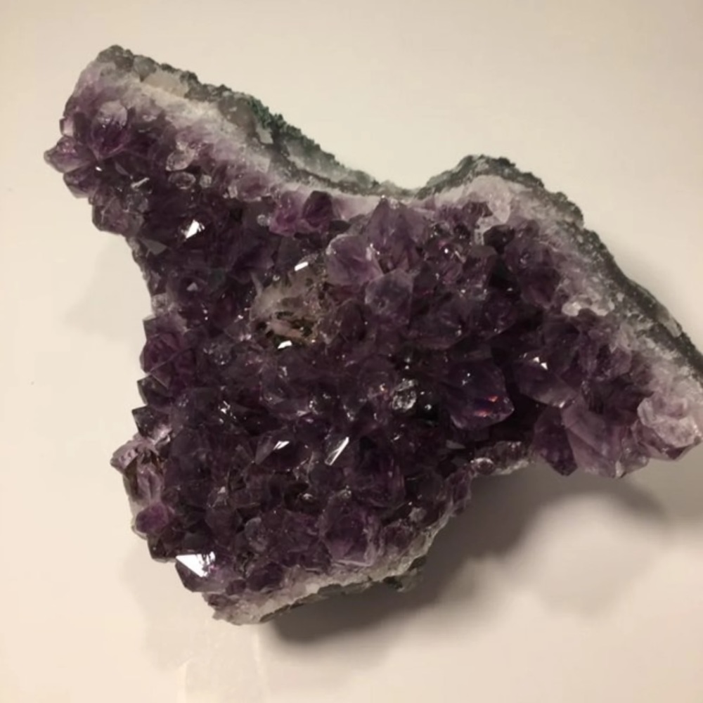 Large Amethyst Crystal - Picture 2 of 8